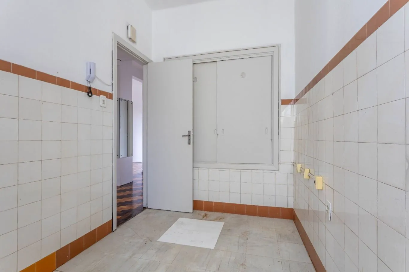 Imagem Vende-se apartamento com 2 quartos, 79 m² e sacada - Centro Histórico