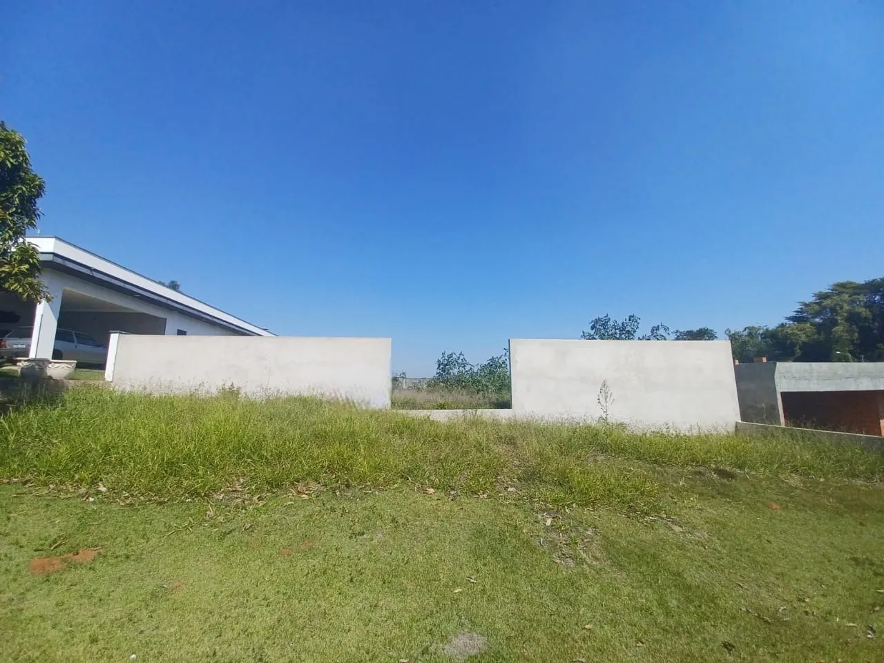 Imagem Terreno de 1.000m² no Jardim Solar do Bosque - Ótima Localização e Murado