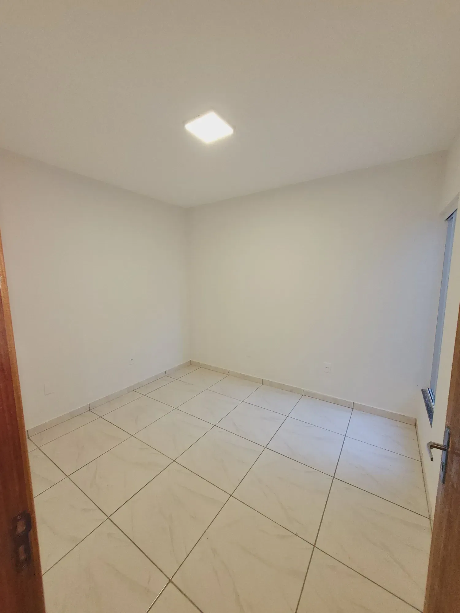 Imagem Casa com 2 Quartos à Venda, 100 m² em Jardim Sion - Luziânia