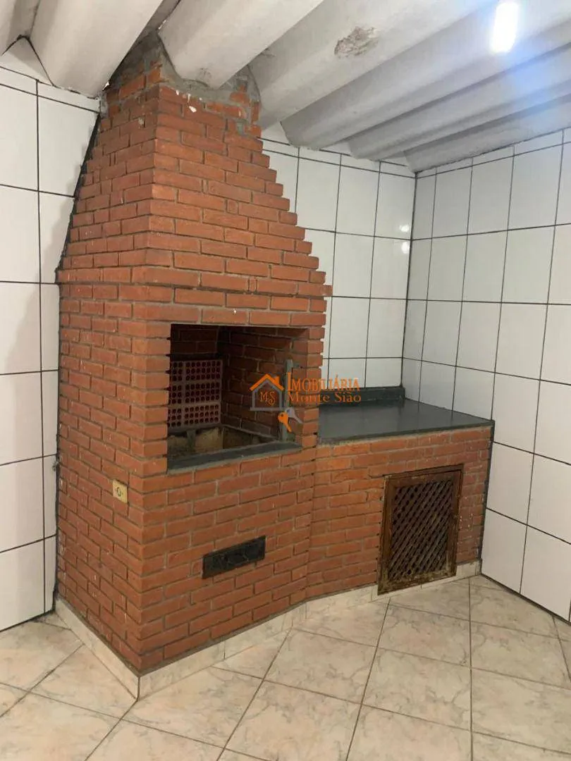 Imagem Casa com 3 dormitórios, 269 m² - venda por R$ 725.000,00 ou aluguel por R$ 4.194,00/mês - Jardim Presidente Dutra - Guarulhos/SP