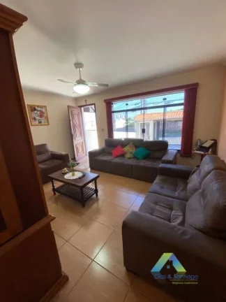 Foto do imóvel SANTO ANDRÉ Casa 200M², 3 dormitórios, varanda gourmet, 4 vagas de garagem, ótima localização e valor !!!