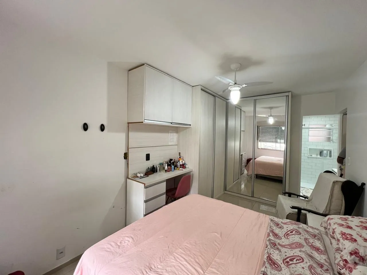 Imagem Apartamento térreo 3 quartos, a 500m do Iguatemi - Baixo condomínio!