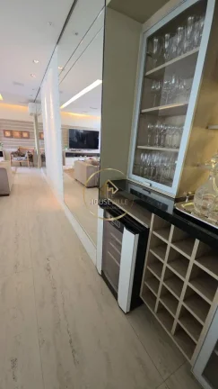 Imagem Apartamento,4 Dormitórios (4 Suítes), 233m², Condomínio Ideale, Vila Adyana