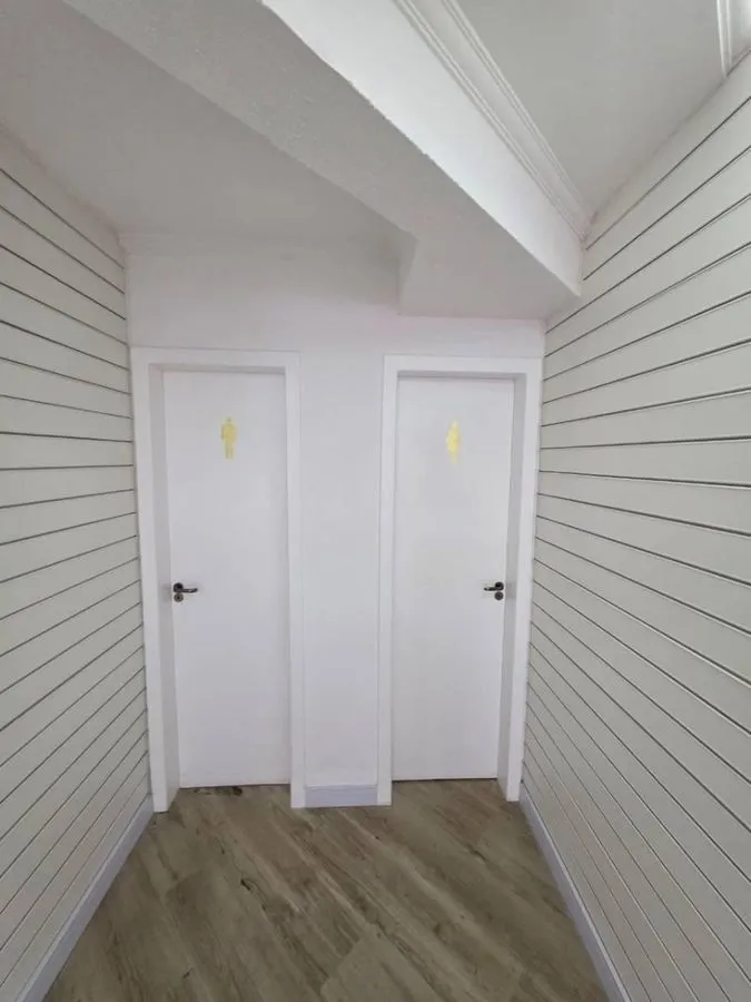 Imagem LOCAÇÃO DE SALA COMERCIAL NA RUA 3100 NO CENTRO DE BALNEÁRIO CAMBORIÚ