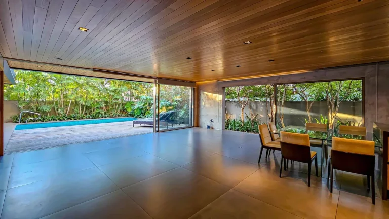 Imagem Casa com 4 quartos à venda, 582 m² por R$ 11.000.000 - Barueri/SP