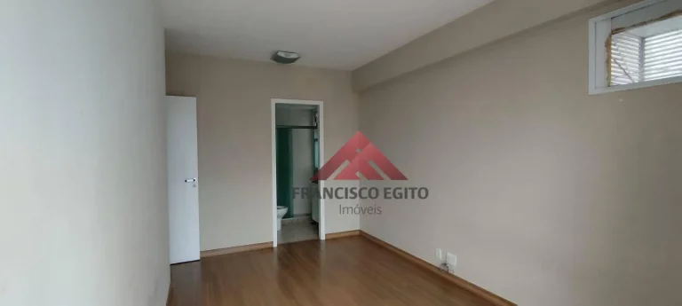 Imagem Apartamento em Santa Rosa em excelente localização,composto por Salão com dois ambientes duas varandas, 04 quartos sendo um com suite,copa cozinha com