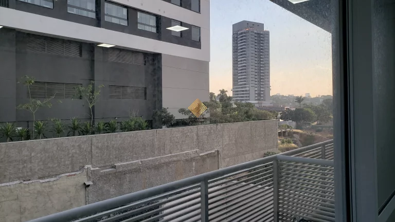 Imagem SALA COMERCIAL 40 M² COM VARANDA PARA LOCAÇÃO - PRÓXIMO AO METRÔ BUTANTÃ LINHA AMARELA - BUTANTÃ - SÃO PAULO/SP