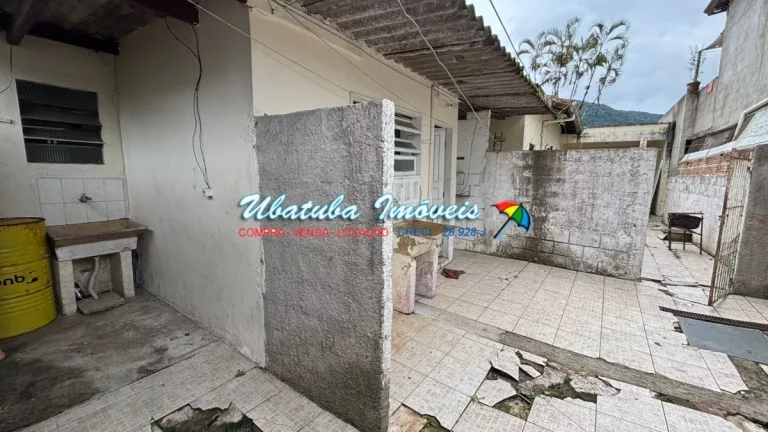 Imagem Casa em excelente localização no centro de Ubatuba com edicula