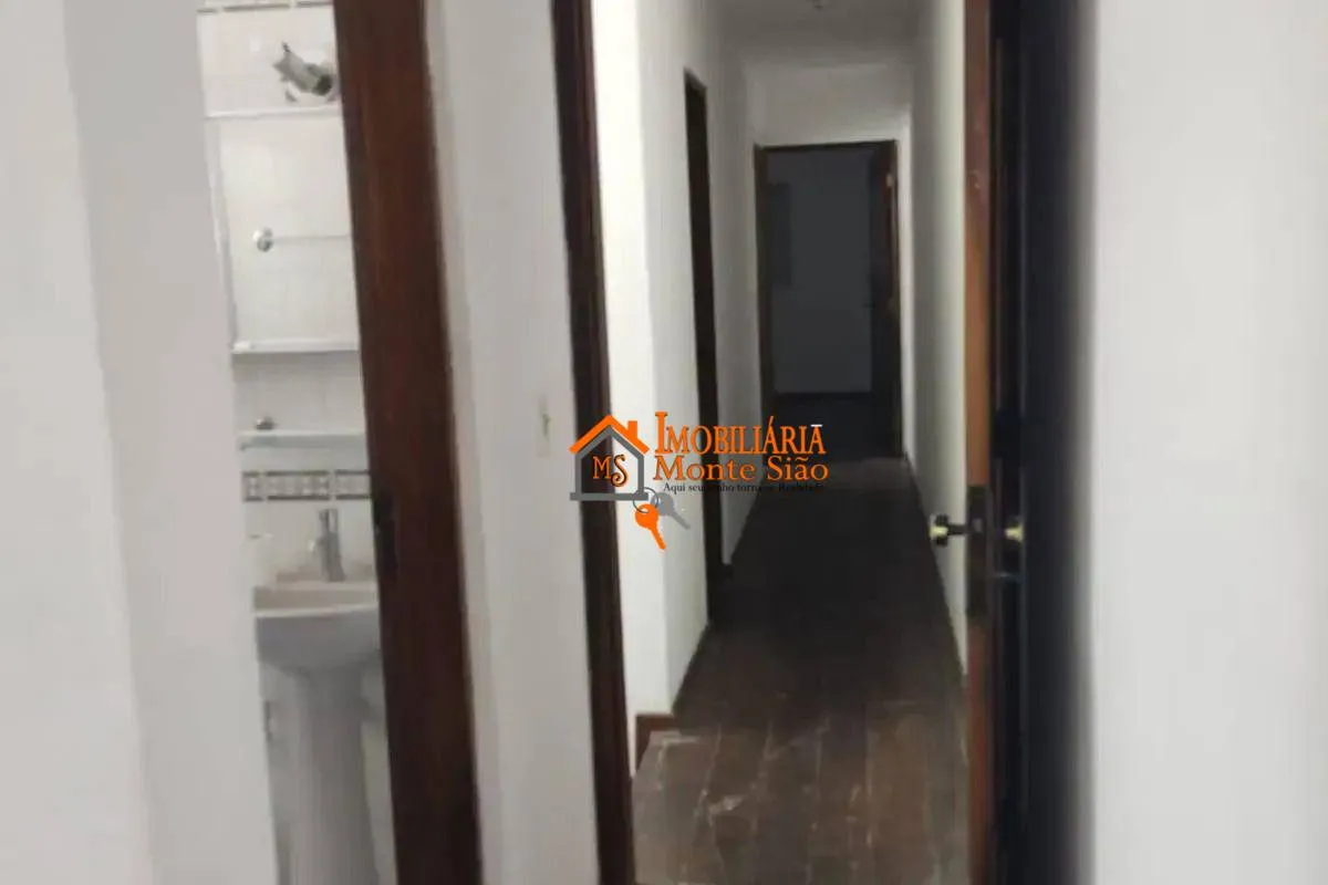 Imagem Sobrado com 3 dormitórios à venda, 162 m² por R$ 764.000,00 - Vila Rosália - Guarulhos/SP