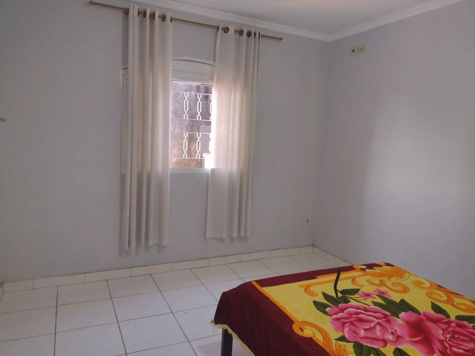 Imagem Casa a Venda com 3 dormitórios no Jardim São Guilherme