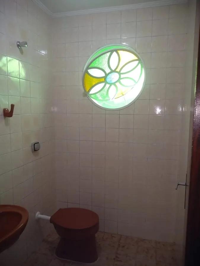 Imagem Casa à Venda - Espaço, Conforto e Segurança para sua Família