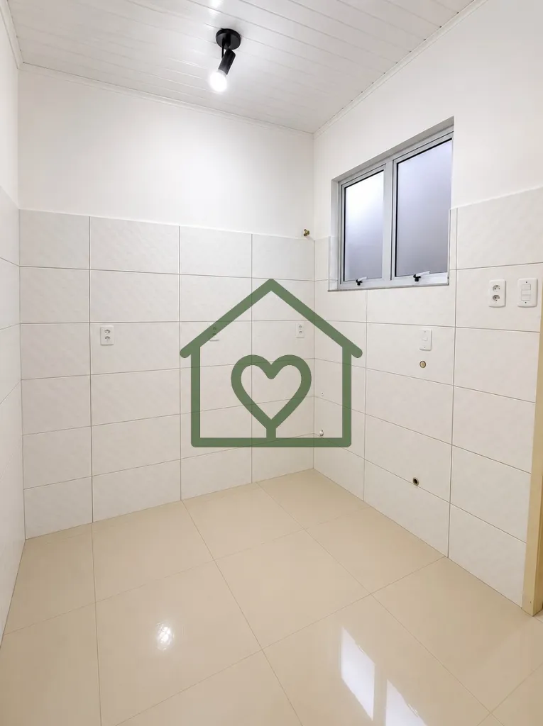 Imagem Apartamento desocupado e reformado no condomínio Zeferino Dias. 
Localizado no segundo andar, com a...
