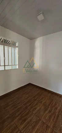 Imagem Casa à venda no Bairro Santa Cândida Curitiba PR