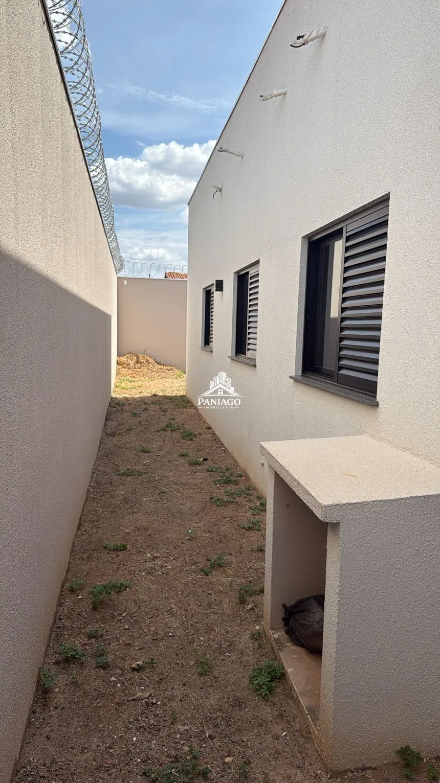 Imagem Casa à venda 3 Quartos (1 suíte master) - Próxima à Arena Pantanal, Cuiabá-MT