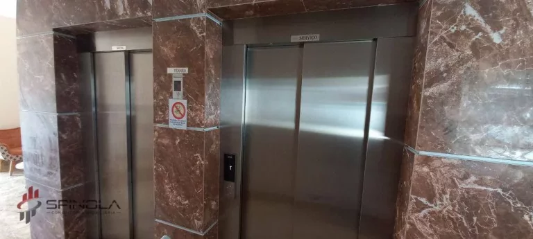 Imagem Apartamento com 2 dormitórios à venda, 67 m² por R$ 395.000,00 - Maracanã - Praia Grande/SP