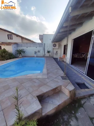 Imagem Casa averbada à venda em Joinville, aceita imóvel maior valor.
