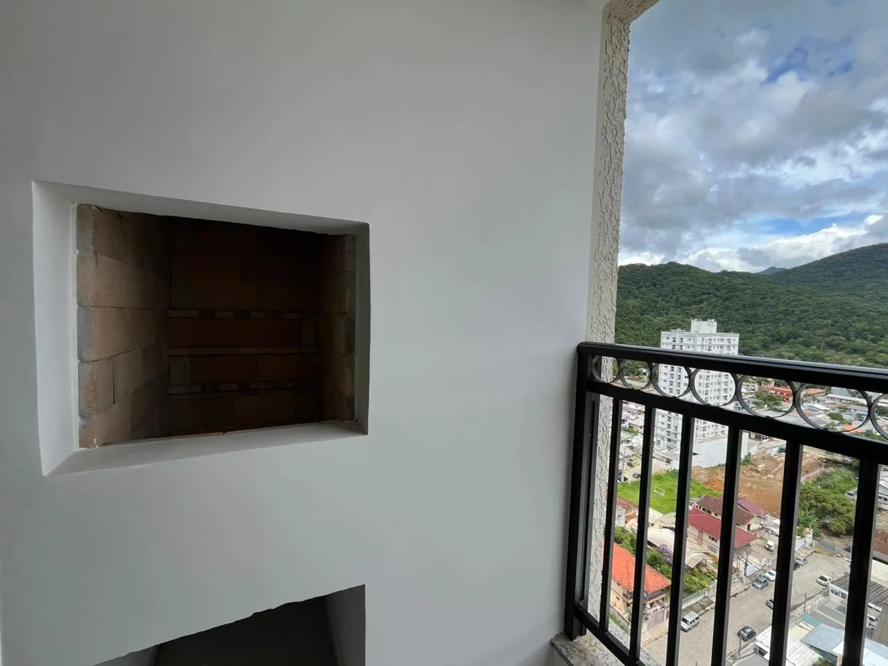 Imagem Apartamento com vista para o mar à venda com 57.76m2 por R$ 850.000,00