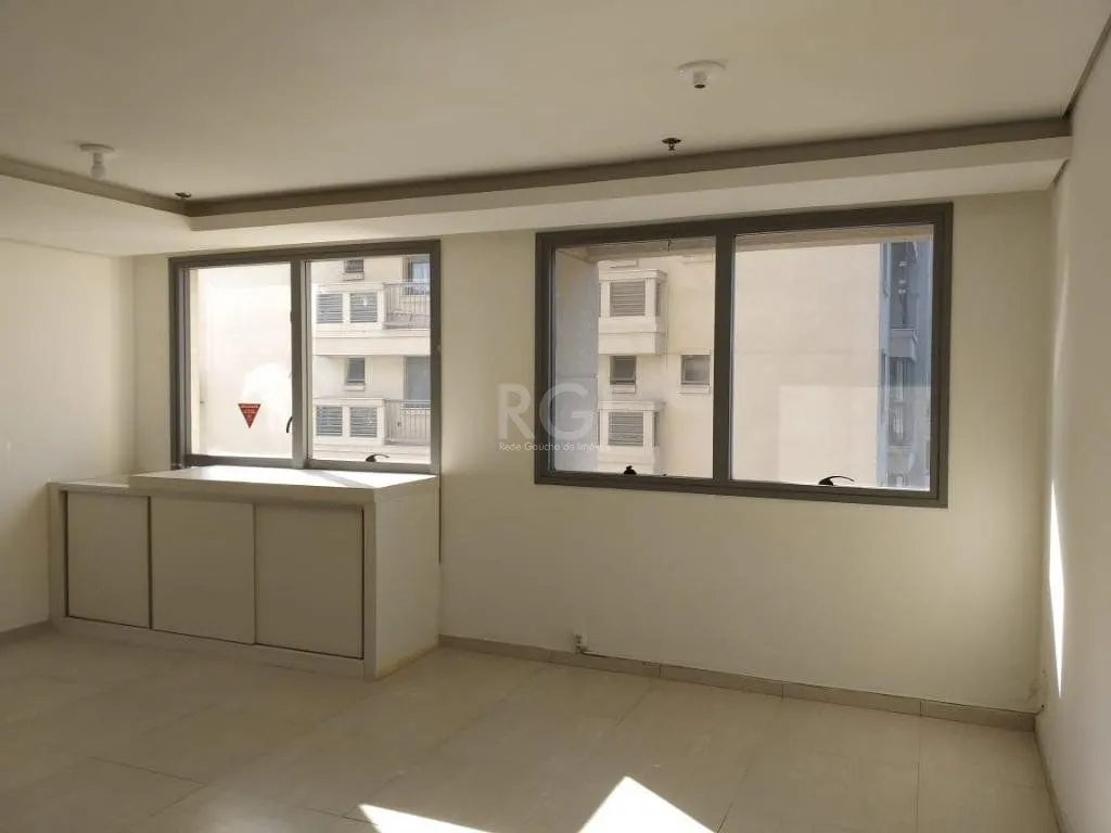 Imagem Sala Para comprar Com 44 m² por R$ 580.000,00 - Auxiliadora - Porto Alegre/RS