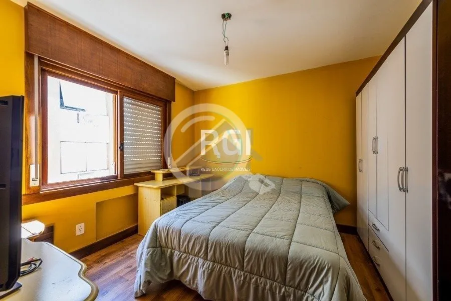 Imagem Cobertura horizontal no bairro Petrópolis, 116,36 m² de área privativa, de frente, com 2 dormitó...