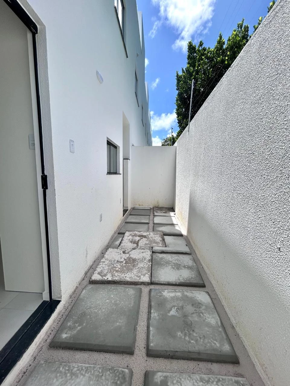 Foto do imóvel: Casa de Condomínio com 3 Quartos para Alugar, 110 m² em Bela Vista - Camaçari
