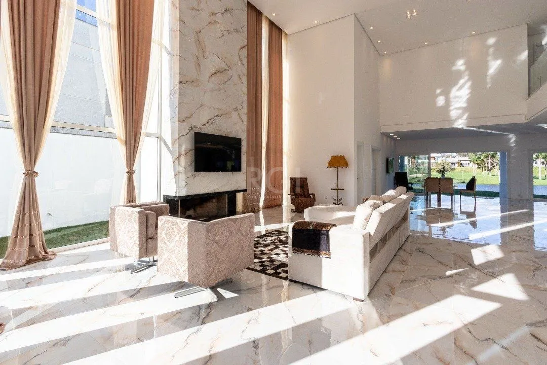 Imagem Casa Condominio para Venda - 388m², 5 dormitórios, sendo 3 suites, 4 vagas - Terra Ville