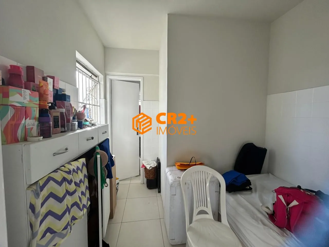 Imagem Apartamento à venda com 185m² , 4 quartos sendo 2 suítes no Espinheiro.