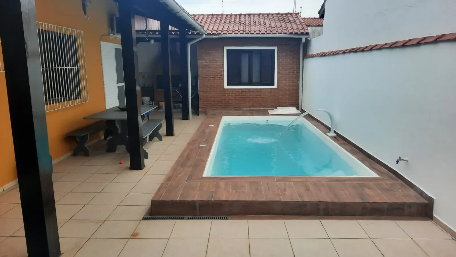 Foto do imóvel: Casa com 4 Quartos à Venda, 138, 6 m² em Jd. Itapel