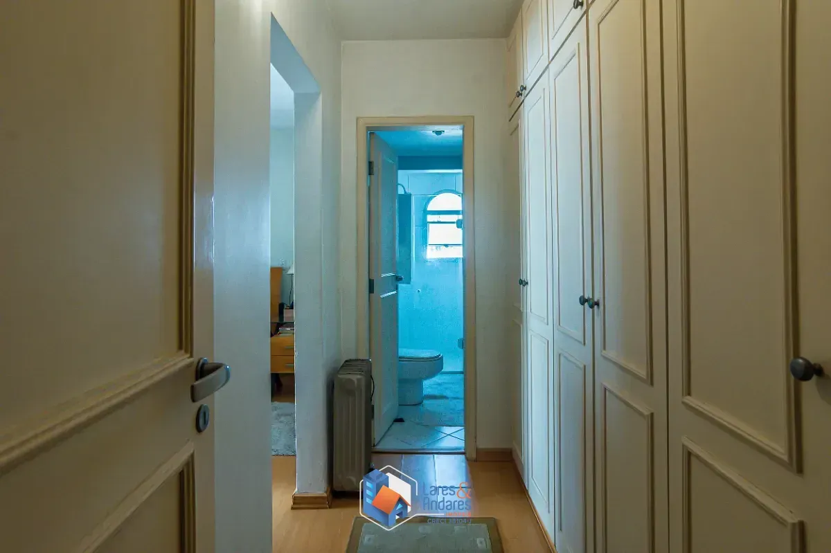 Imagem Apartamento para venda em Vila Morumbi com 4 quartos, sendo 3 suítes, 211m²