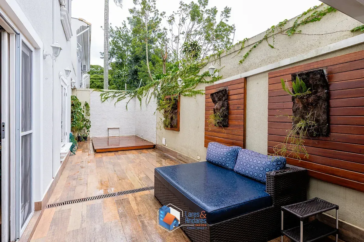 Imagem Casa no condomínio CONDOMINIO SAINT GERMAIN para venda com 4 quartos, sendo 4 suítes, 247m²