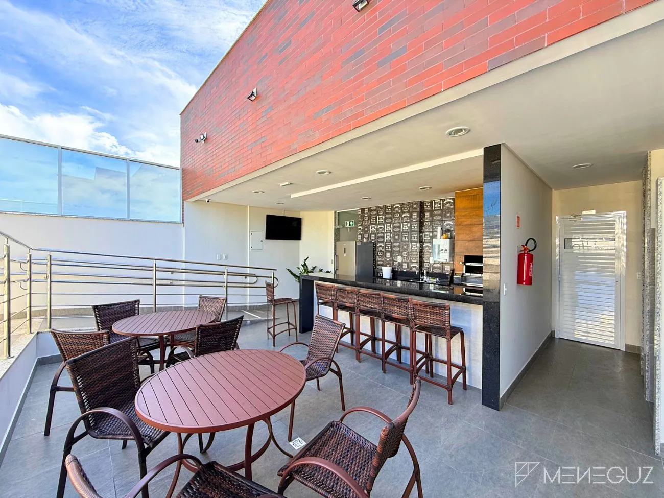Imagem Exclusividade e pronto para morar: Apartamento 3 quartos no Solar do Porto com vista mar