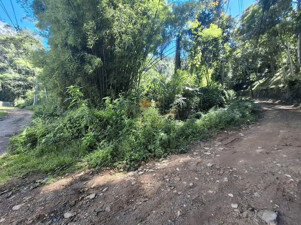 Imagem Terreno para Venda em Teresópolis / RJ no bairro Parque do Imbui