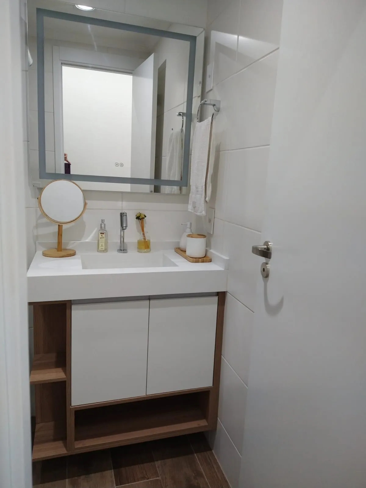 Imagem Apartamento para venda em Picanço com 2 quartos, sendo 1 suíte, 58m2