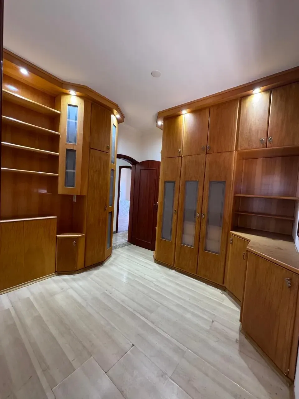 Imagem Casa com 3 Quartos à Venda ou Locação, 400 m² em Jardim da Fonte - Jundiaí