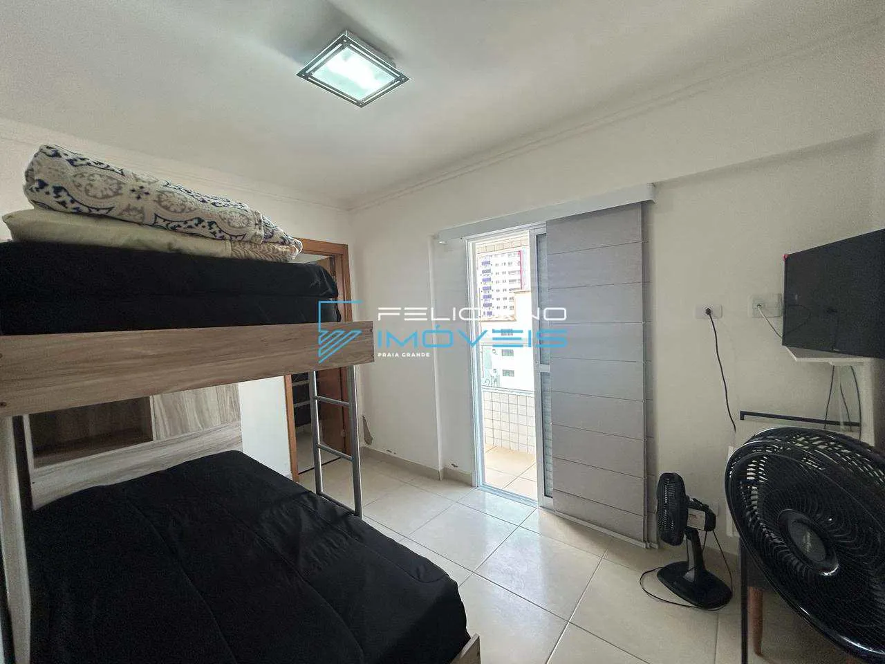 Imagem Apartamento com 2 quartos, Ocian, Praia Grande - R$ 520 mil, Cod: 7473