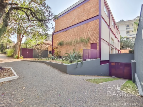 Imagem Alto de Pinheiros Locação - 950m² a.c. - 3 Pavimentos + subsolo - 16 Vagas