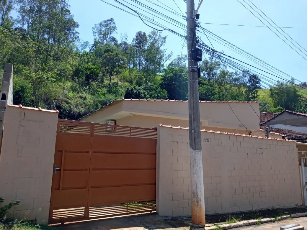 Foto do imóvel Casa à venda 3 Quartos, 6 Vagas, Santa Rita, Aparecida - SP