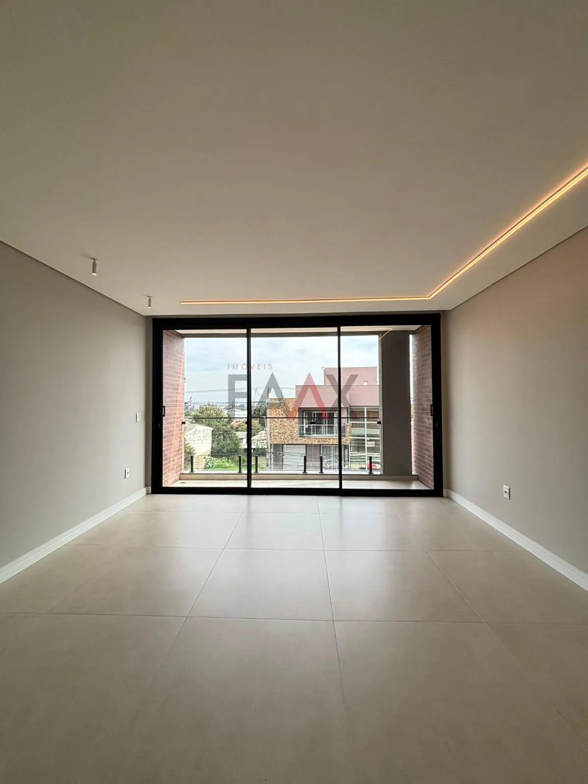 Imagem Apartamento com 3 dormitórios para locação, BATEL, GUARAPUAVA - PR