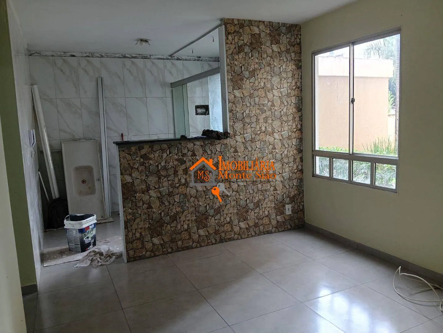Foto do imóvel Apartamento com 2 dormitórios para alugar, 45 m² por R$ 1.679,99/mês - Água Chata - Guarulhos/SP