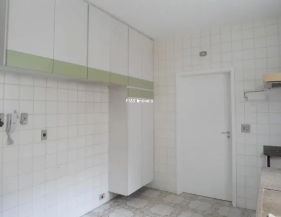Imagem Apartamento à venda no Paraíso, São Paulo-SP: 3 quartos, 1 suíte, 1 sala, 3 banheiros, 2 vagas de garagem, 115m² de área. Venha conferir!