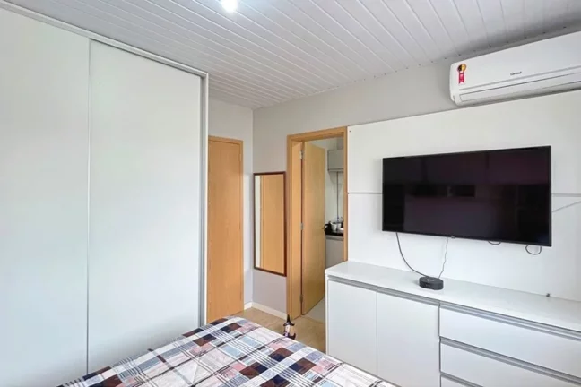Imagem Casa para venda no bairro Hípica em Porto Alegre