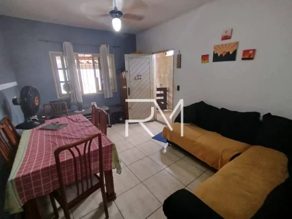Imagem Casa com 2 dormitórios à venda, 76 m por R$ 225.000,00 - Balneário Itaguaí - Mongaguá/SP