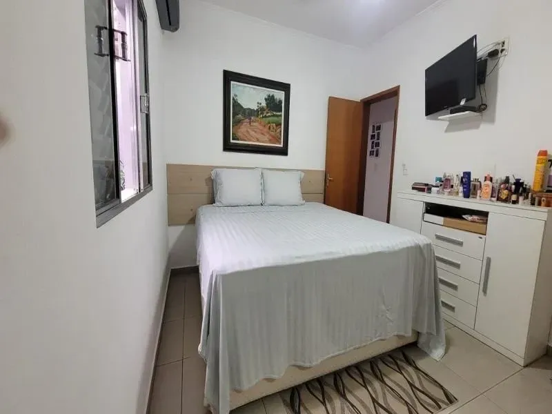 Imagem Casa com 3 Quartos à Venda, 218 m² em Jardim das Flores - Osasco
