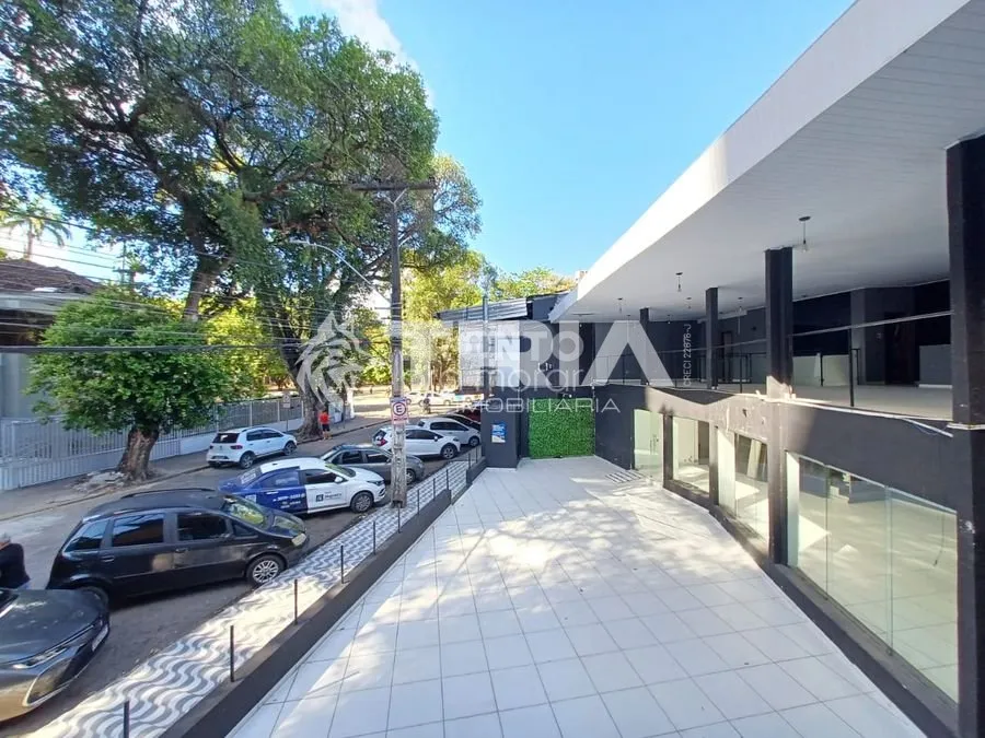 Imagem Comercial de 348m² no bairro Derby, em Recife