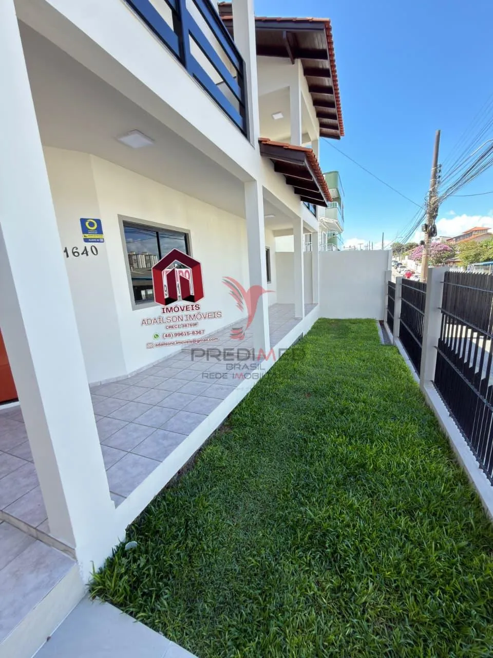 Imagem Casa com edícula , churrasqueira. SAO JOSÉ -SC - Completa, Reformada e Pronta para Morar!