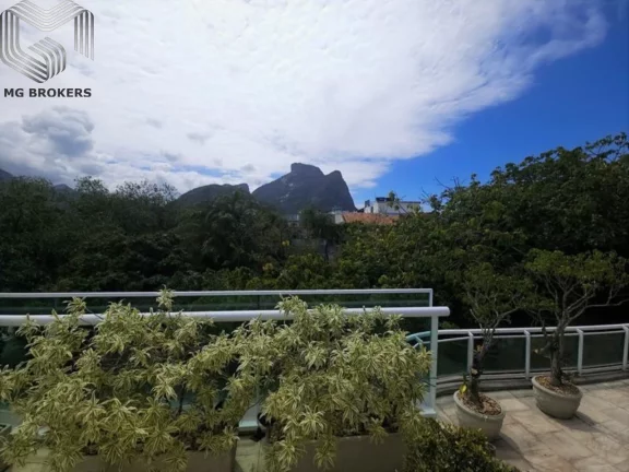 Imagem Cobertura exclusiva na Barra da Tijuca: 4 quartos, 4 suítes, 3 salas, 5 banheiros, 4 vagas - 558m² de pura sofisticação!