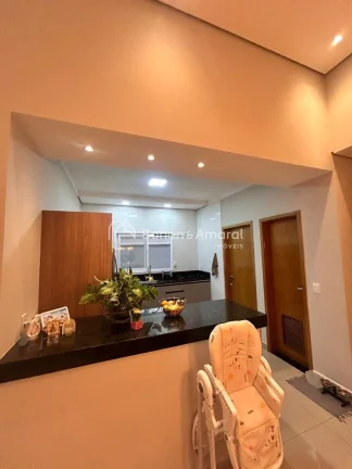 Imagem Casa térrea à venda no Condomínio Reserva Real, localizada logo na entrada da cidade com fácil a...
