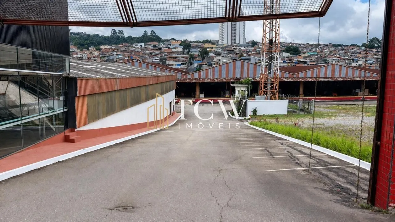 Imagem Galpão Industrial / Armazém à venda | 9000m2 | SANTO ANDRÉ/SP