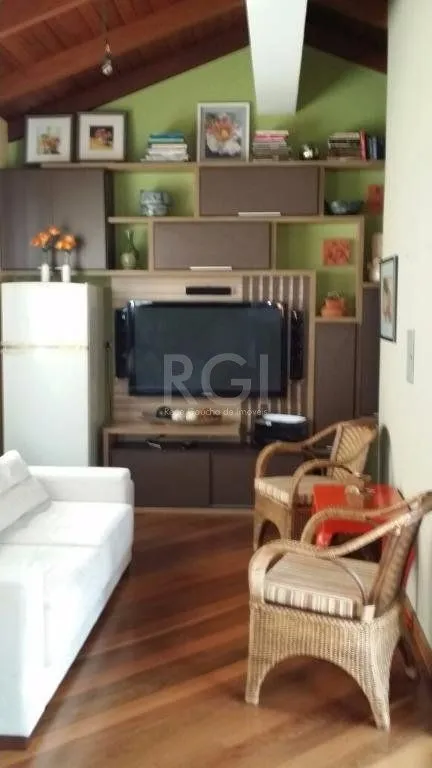 Imagem Vende cobertura mobiliada, 3 dormitórios, 3 vagas, Petrópolis