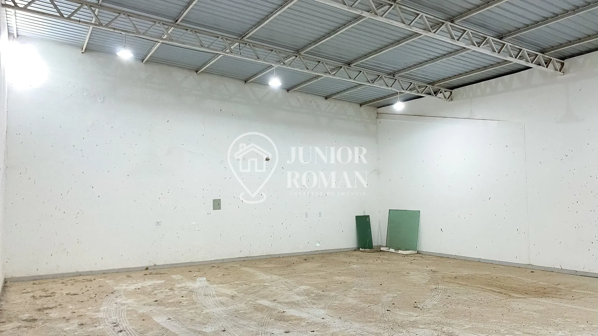 Imagem ESPAÇO PARA LOCAÇÃO - BARRACÃO COM 260M² - RENATO GONÇALVES - BARREIRAS/BA