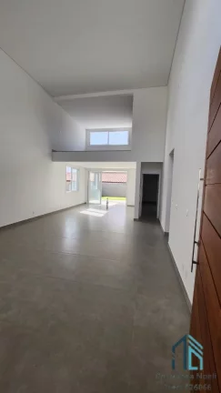 Imagem Casa a venda, 03 suítes em Florianópolis SC